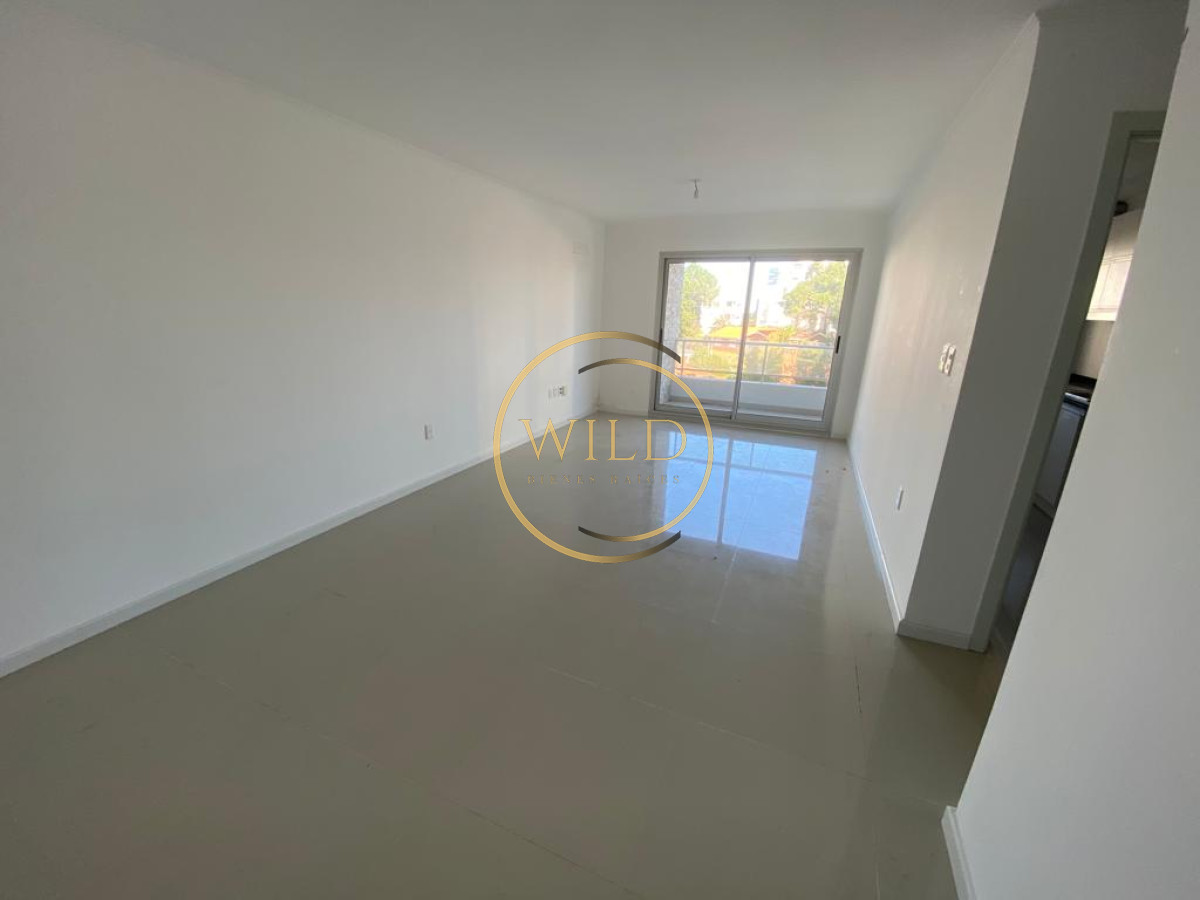 Apartamento ID.1430 - Precioso 3 dormitorios 2 baños servicios