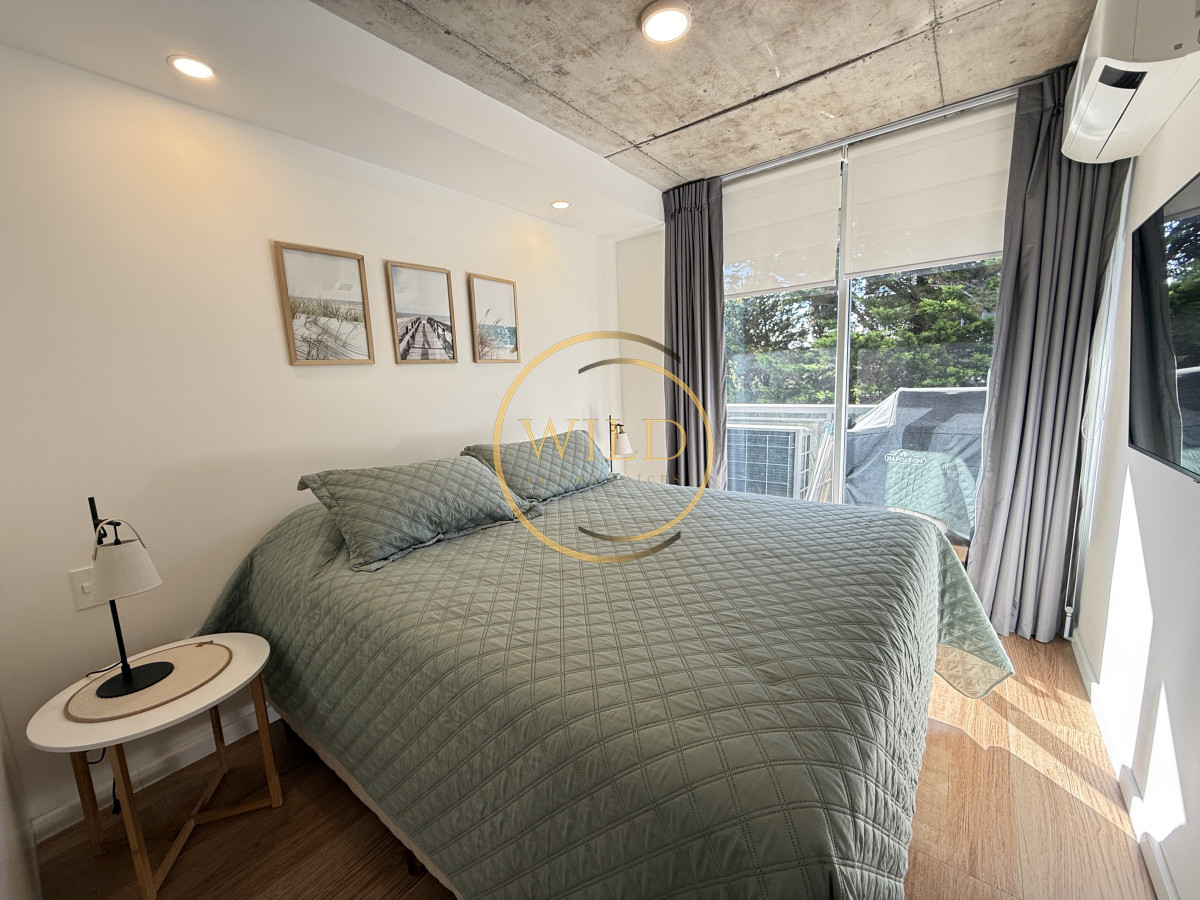 Apartamento ID.2339 - Impecable apartamento de 2 dormitorios 2 baños en venta en Playa Mansa