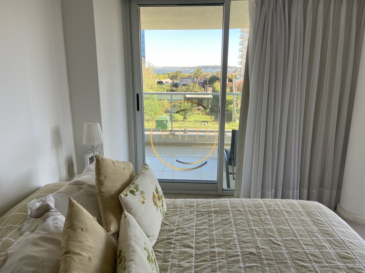 Apartamento ID.1435 - Divino 3 dormitorios 2 baños a metros del mar