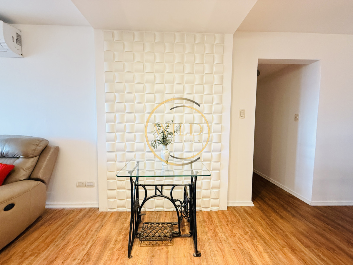 Apartamento ID.2396 - Alquiler anual 3 dormitorios frente al mar