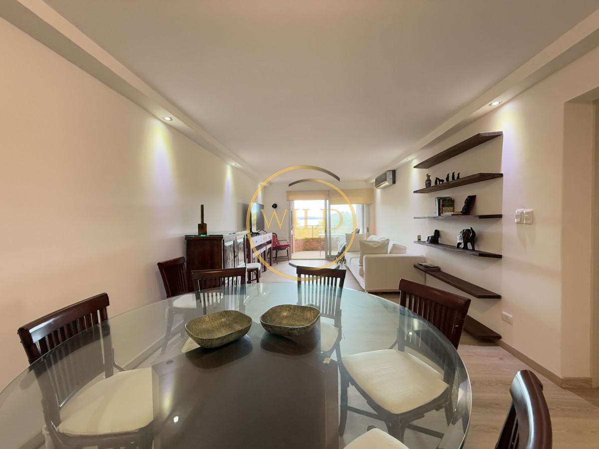 Apartamento ID.2505 - Primera línea con parrillero 4 dormitorios alquiler verano