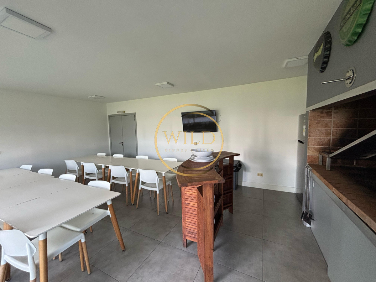 Apartamento ID.2260 - Alquiler anual 2 dormitorios cerca del mar con todos los servicios