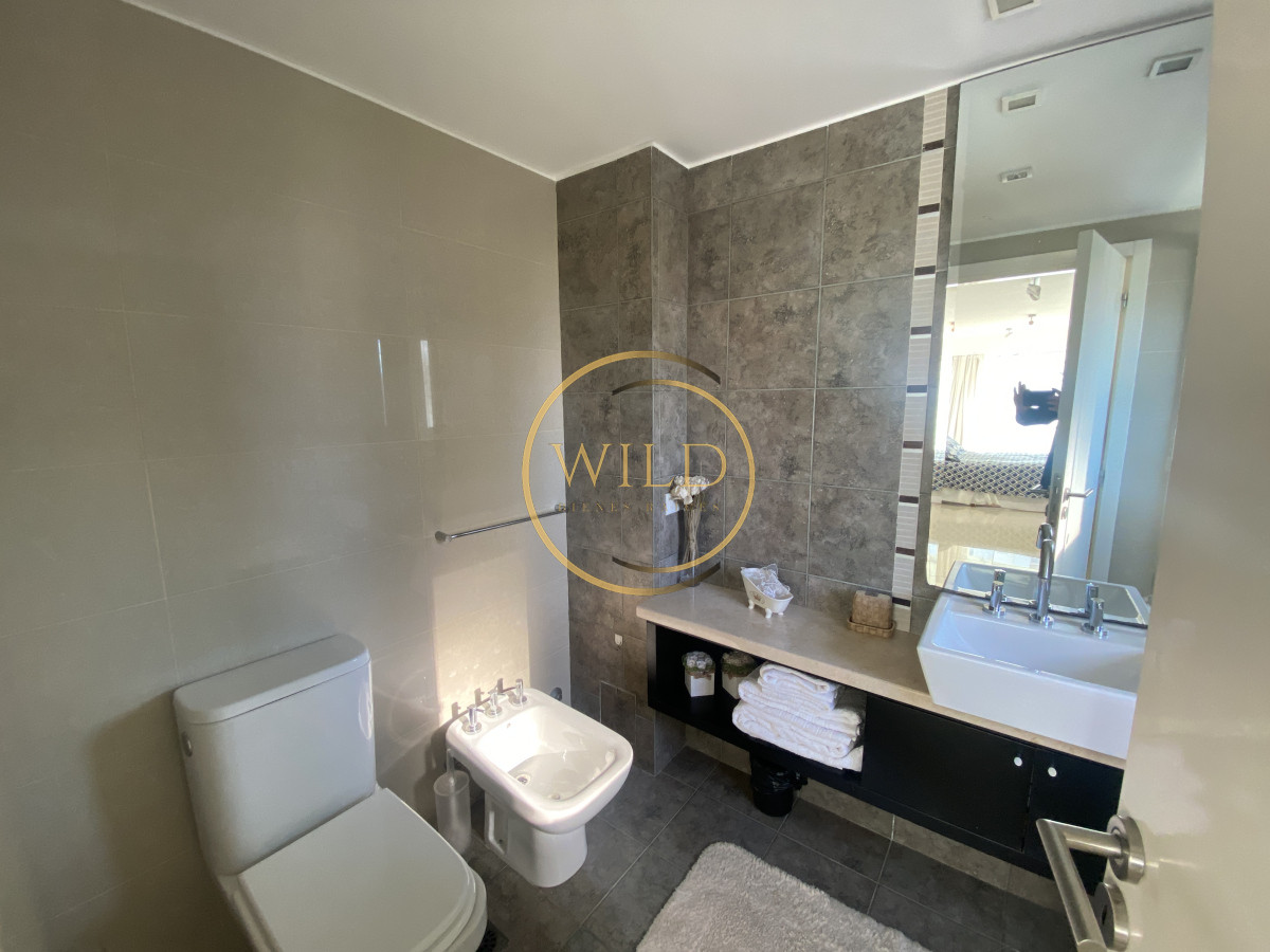 Apartamento ID.1942 - 3 suites full amenities a 1 cuadra del mar 