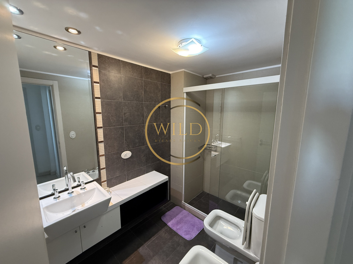 Apartamento ID.2240 - Vista Al mar dos dormitorios en venta 