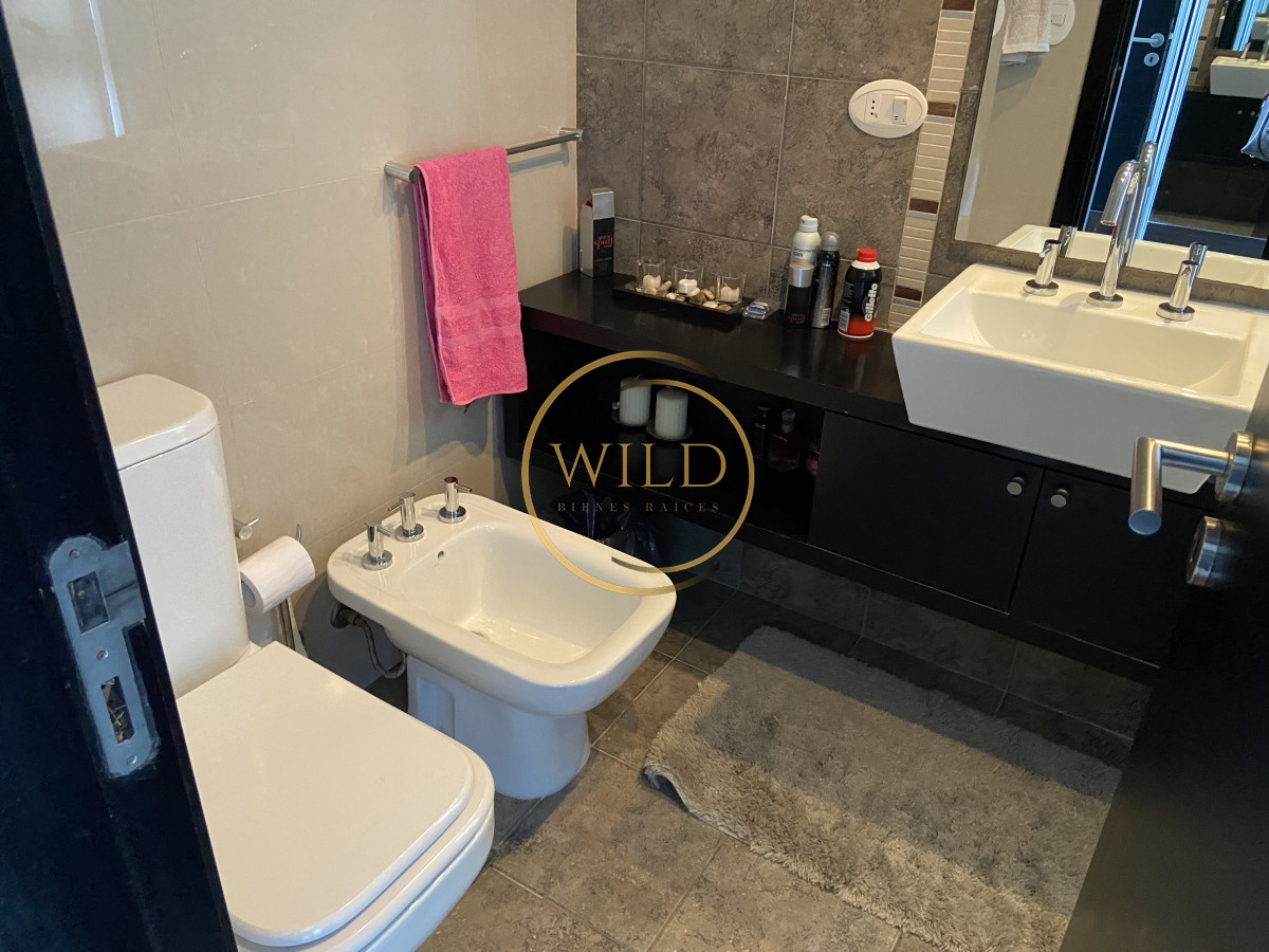 Apartamento ID.1435 - Divino 3 dormitorios 2 baños a metros del mar