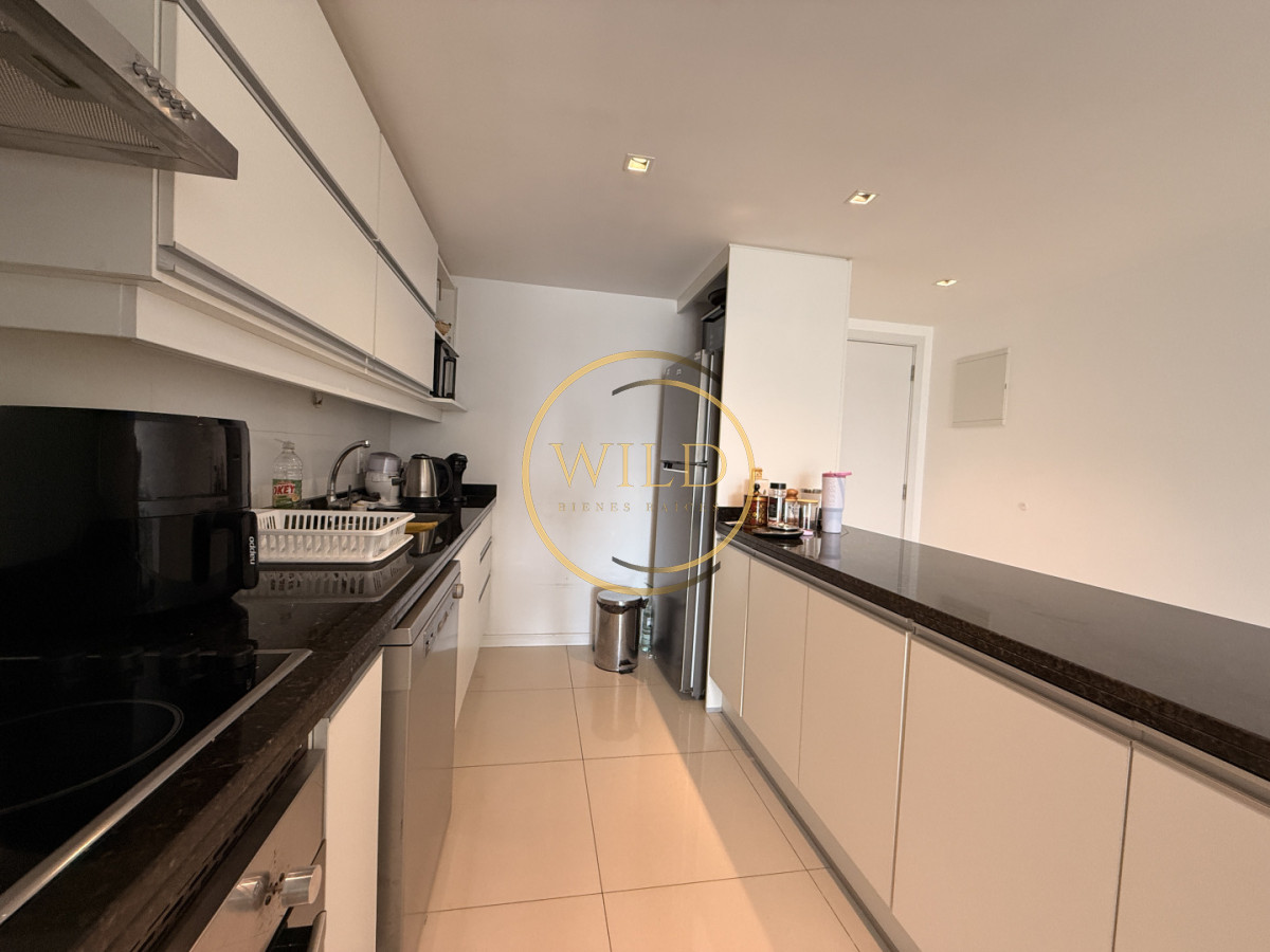 Apartamento ID.5568 - Hermoso apartamento 2 dormitorios 2 baños con servicios Brava