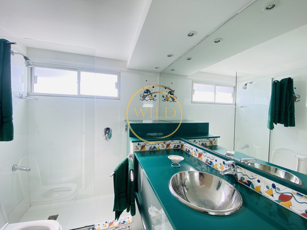 Apartamento ID.2137 - Frente al mar 3 suites más dependencia 
