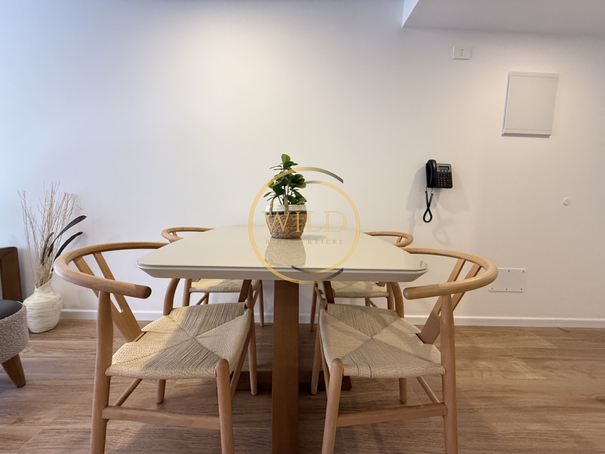 Apartamento ID.2339 - Impecable apartamento de 2 dormitorios 2 baños en venta en Playa Mansa