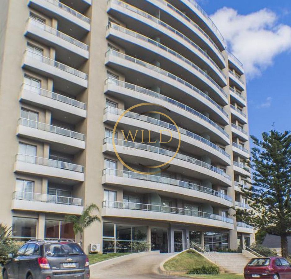 Apartamento ID.1430 - Precioso 3 dormitorios 2 baños servicios