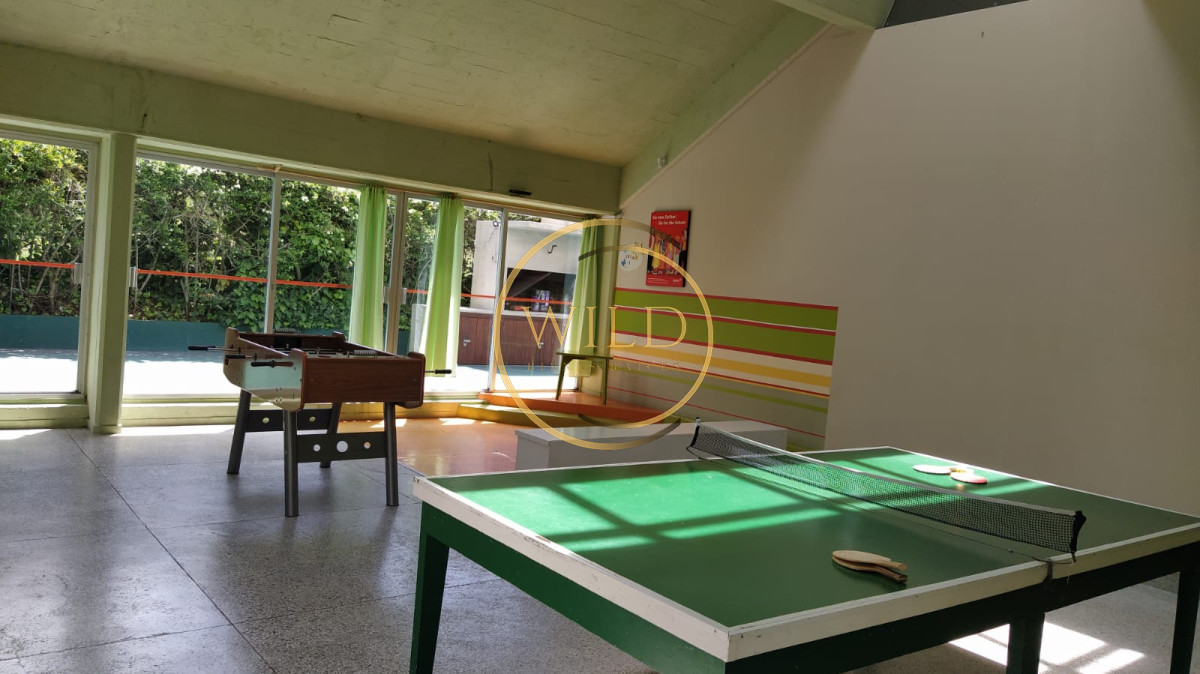 Apartamento ID.1851 - Venta apartamento muy amplio 2 dormitorios y 2 baños con servicios