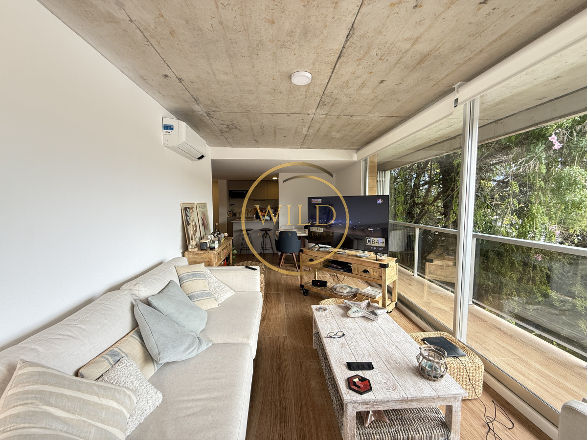 Apartamento ID.2338 - Hermoso apartamento en venta de 2 dormitorios 2 baños en Playa Mansa