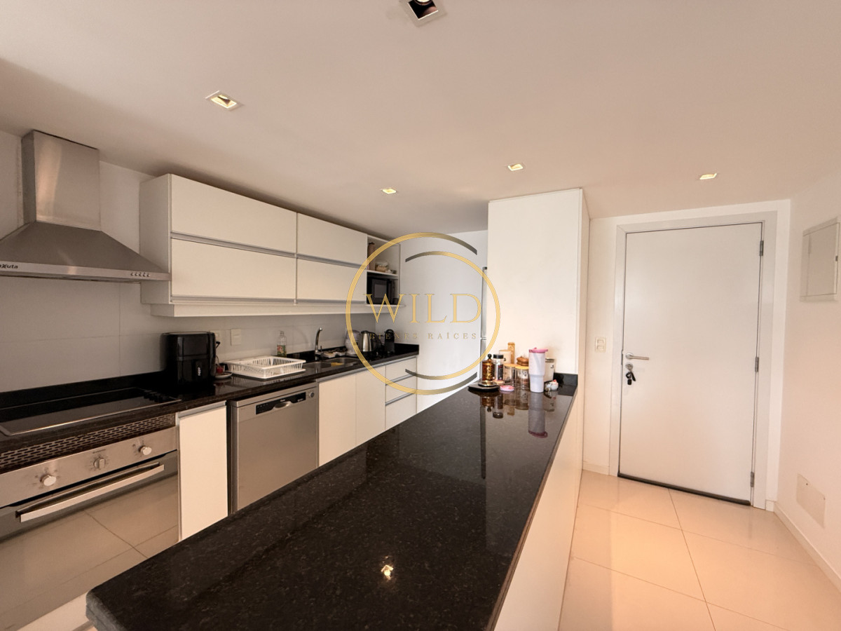 Apartamento ID.5568 - Hermoso apartamento 2 dormitorios 2 baños con servicios Brava