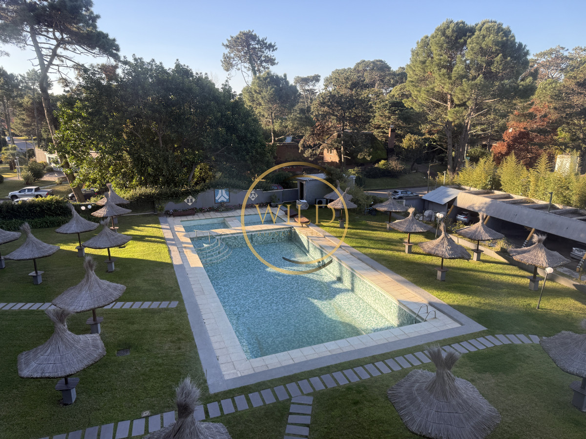 Apartamento ID.2409 - Apartamento 2 dormitorios 2 baños en venta sobre Roosevelt