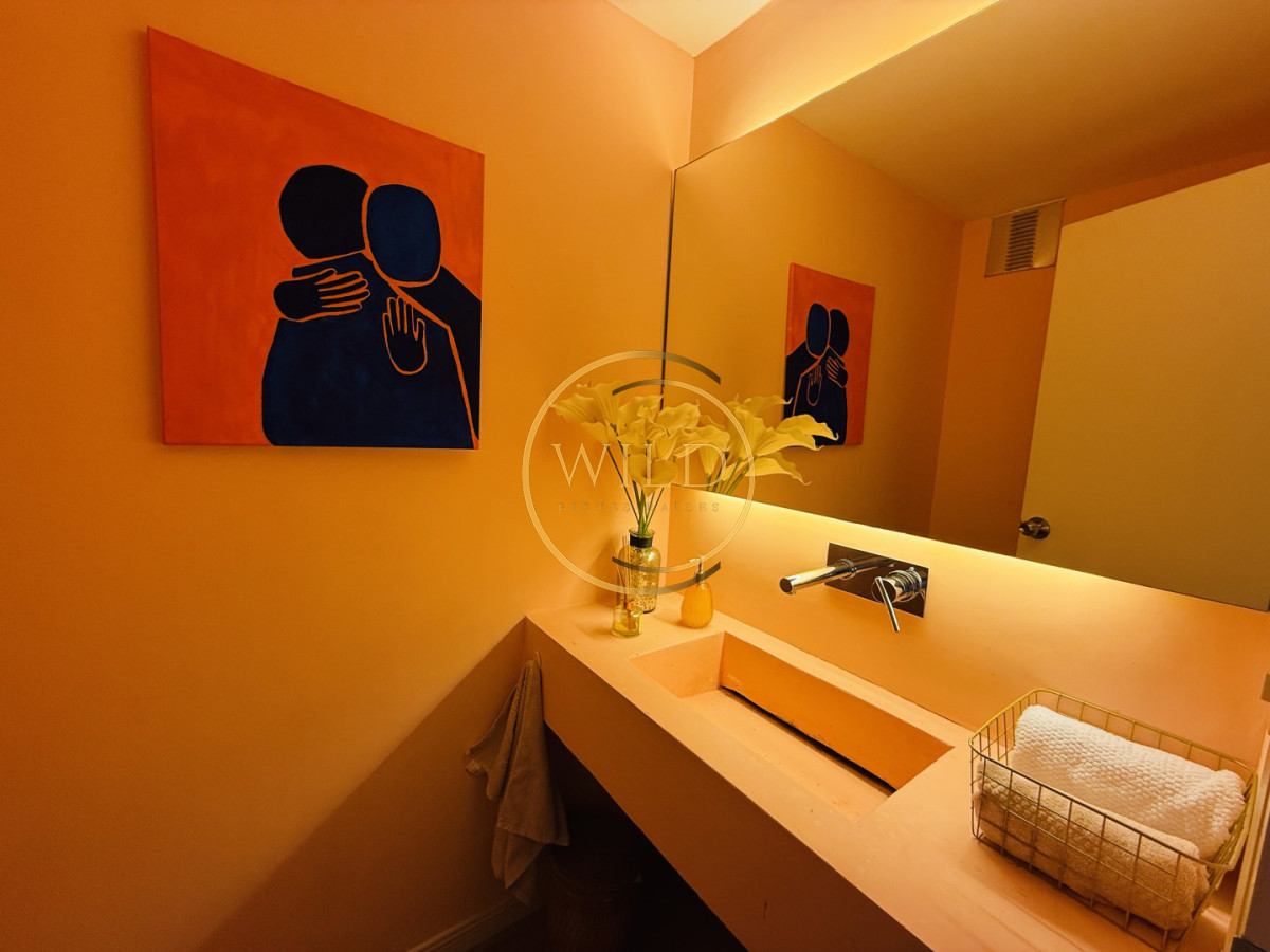 Apartamento ID.2597 - Hermoso Semi piso en Peninsula con vista a la Brava y Mansa 