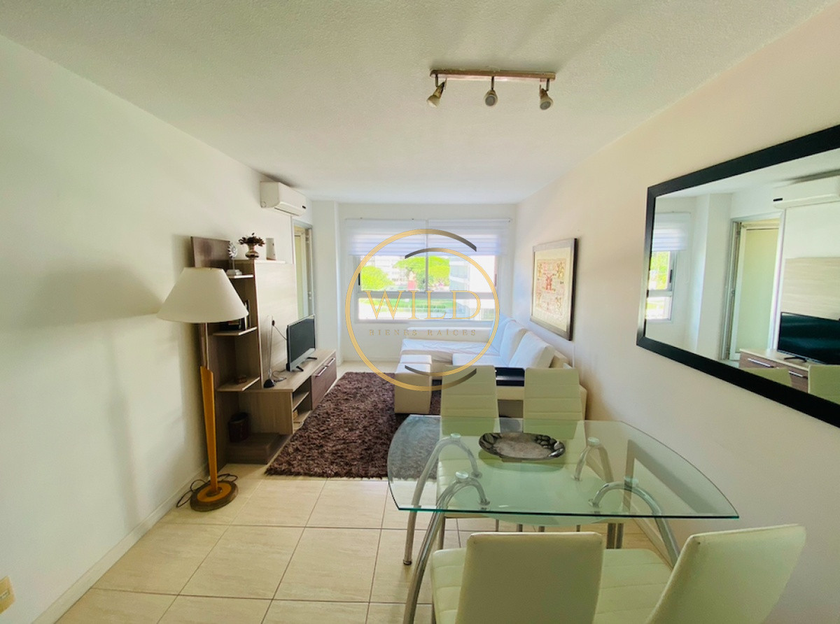 Apartamento ID.1418 - Alquiler 1 Dorm 12 Lunas