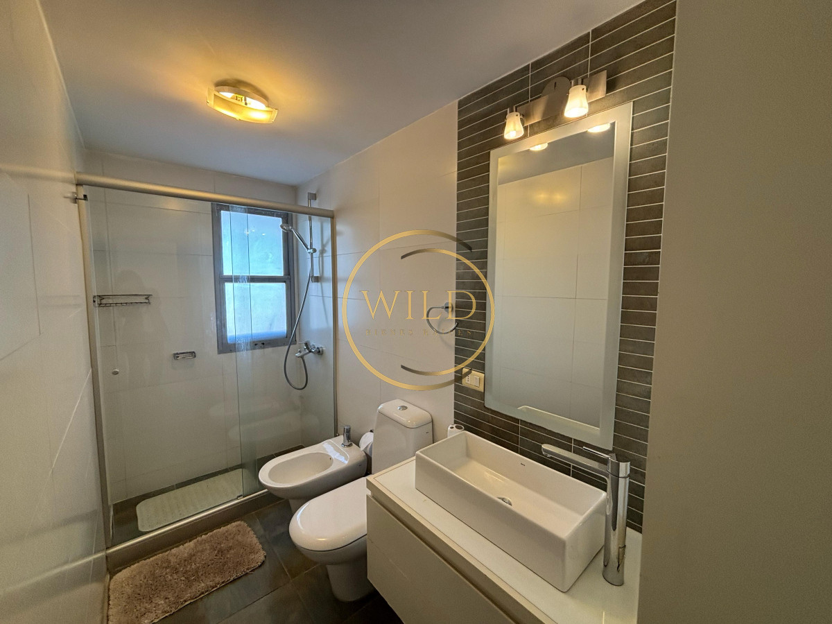 Apartamento ID.2260 - Alquiler anual 2 dormitorios cerca del mar con todos los servicios