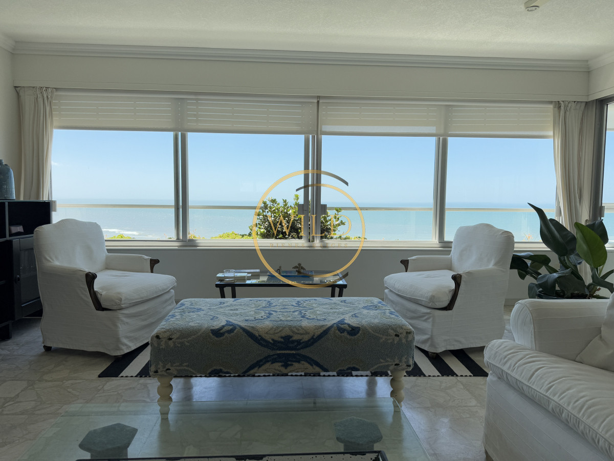 Apartamento ID.2214 - Primera línea brava 3 dormitorios mas dependencia alquiler 
