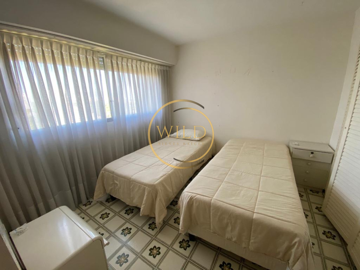 Apartamento ID.1420 - Vista panorámica 3 dormitorios mas dependencia