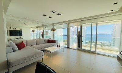 Espectacular 3 dormitorios al mar mansa en venta