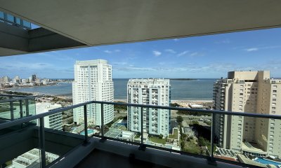 Vista Al mar dos dormitorios en venta