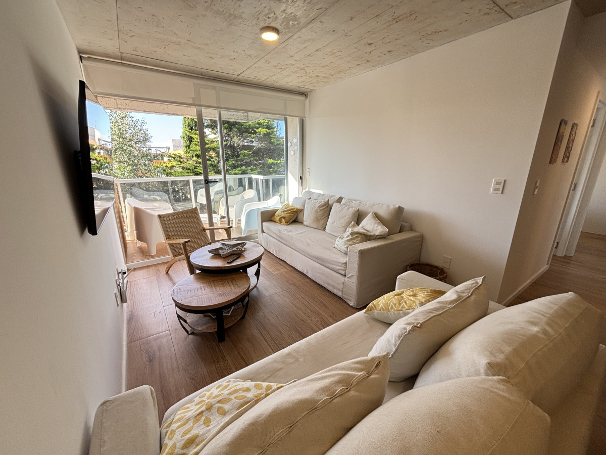 Moderno apartamento en mansa 2 dormitorios y 2 baños con servicios