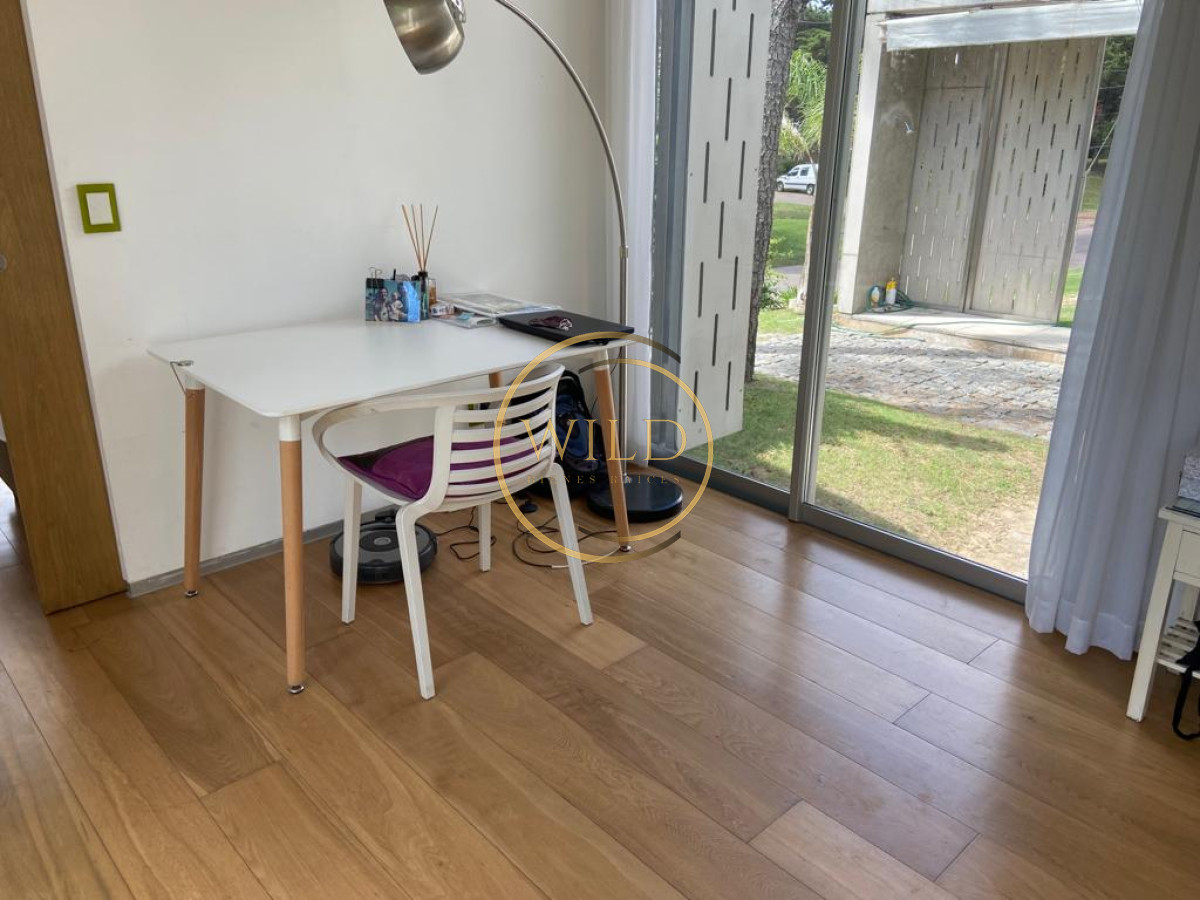 Casa ID.1433 - Casa Minimalista en Pinares Punta del Este con piscina