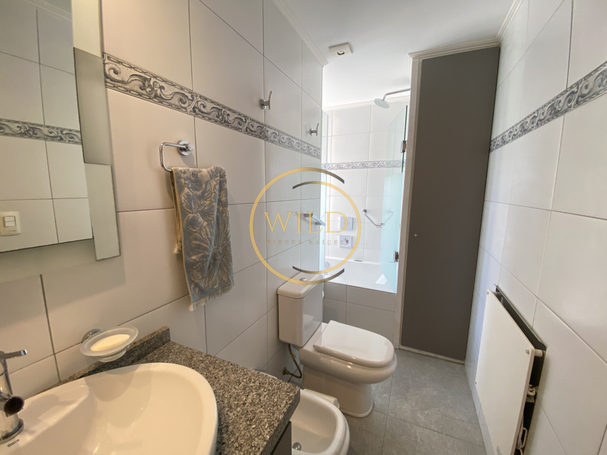 Casa ID.2216 - Venta casa pinares 4 dormitorios en 2 plantas