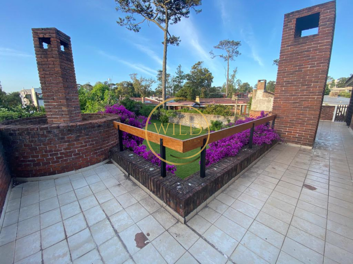 Casa ID.1495 - Venta Preciosa casa en paradas a metros del mar 3 dormitorios