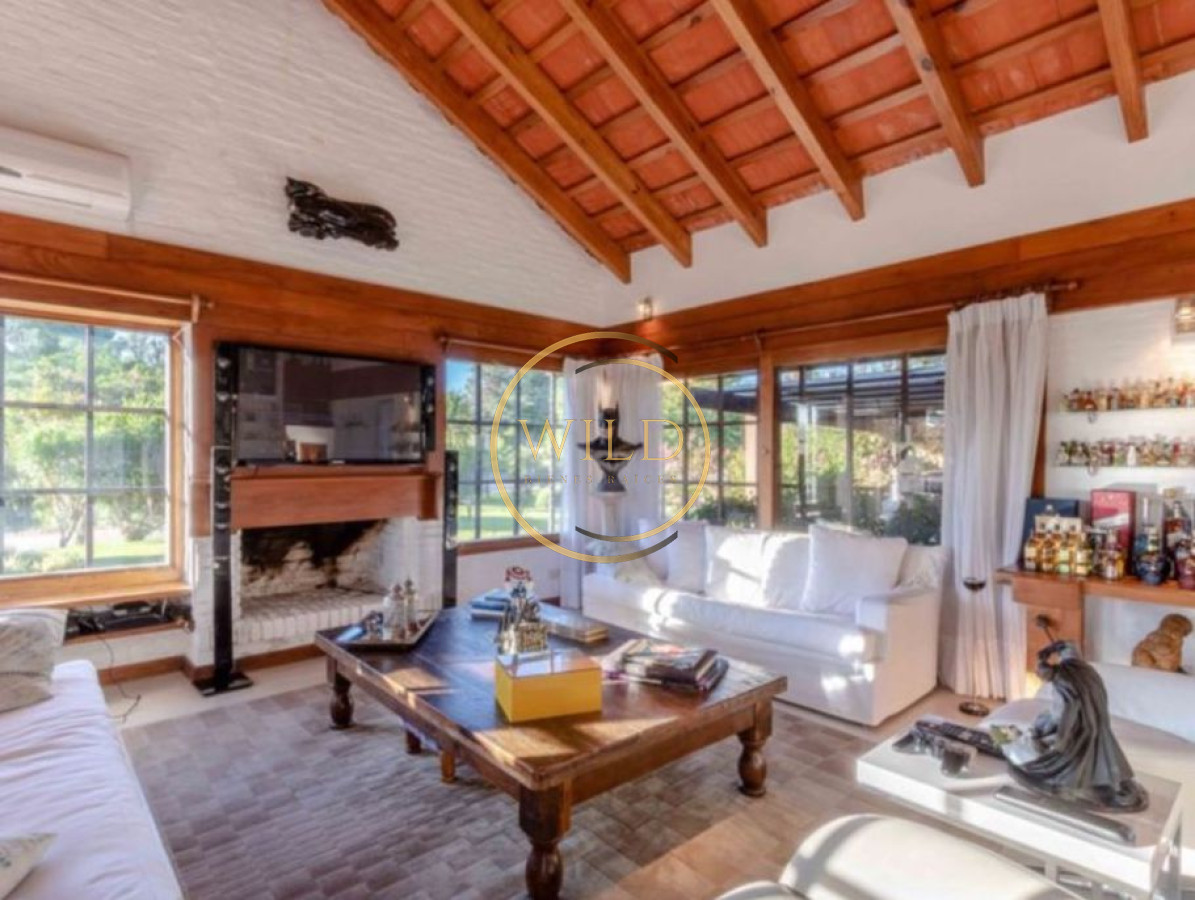 Casa ID.1451 - Espectacular casa en Pinares