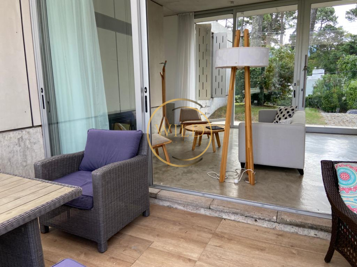 Casa ID.1433 - Casa Minimalista en Pinares Punta del Este con piscina