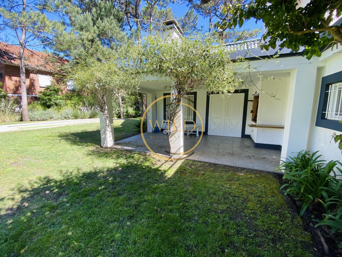 Casa ID.1921 - Muy linda casa muy cerca de brava y mansa en Aidy Grill