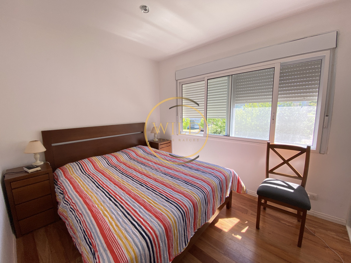 Casa ID.2216 - Venta casa pinares 4 dormitorios en 2 plantas