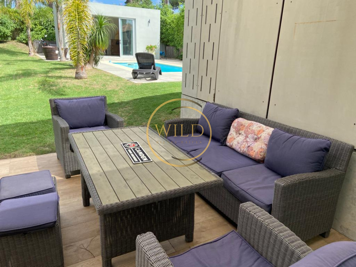 Casa ID.1433 - Casa Minimalista en Pinares Punta del Este con piscina