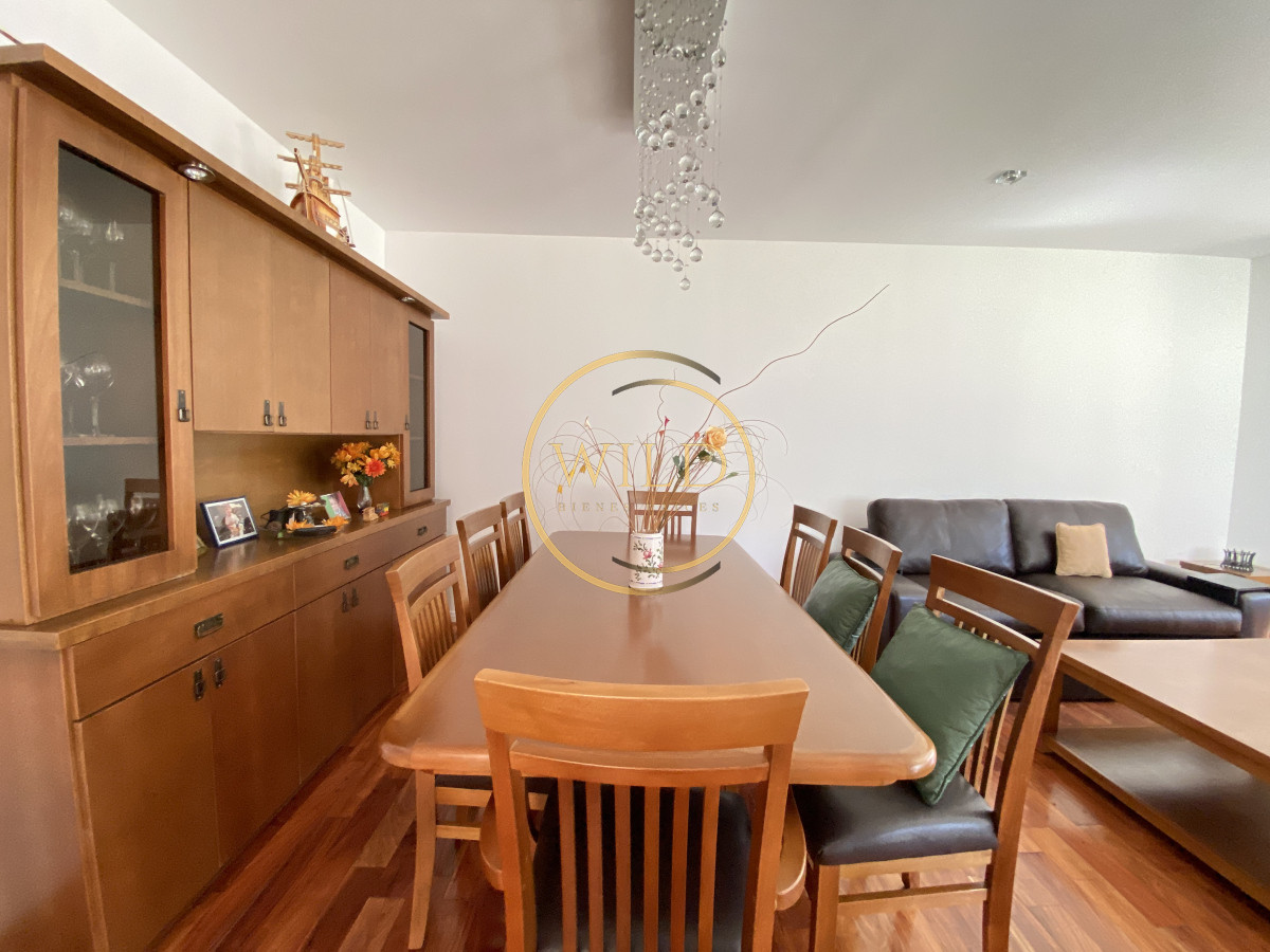 Casa ID.2216 - Venta casa pinares 4 dormitorios en 2 plantas