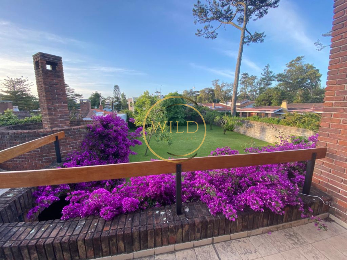Casa ID.1495 - Venta Preciosa casa en paradas a metros del mar 3 dormitorios