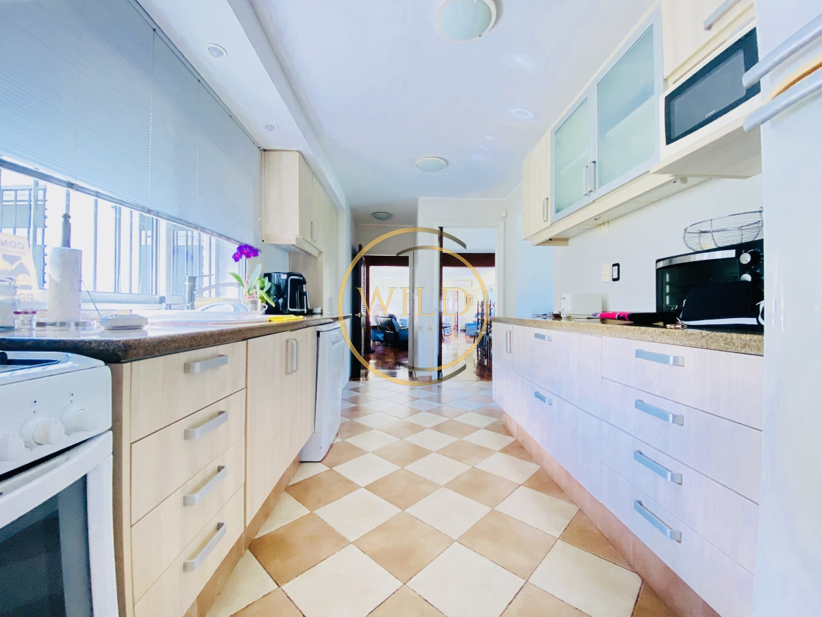 Casa ID.1994 - Impecable Residencia en la mansa a pasos del mar