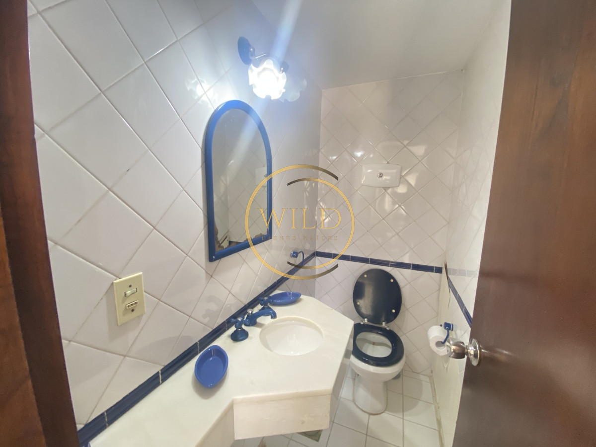 Casa ID.1927 - Cantegril a metros del mar con piscina climatizada