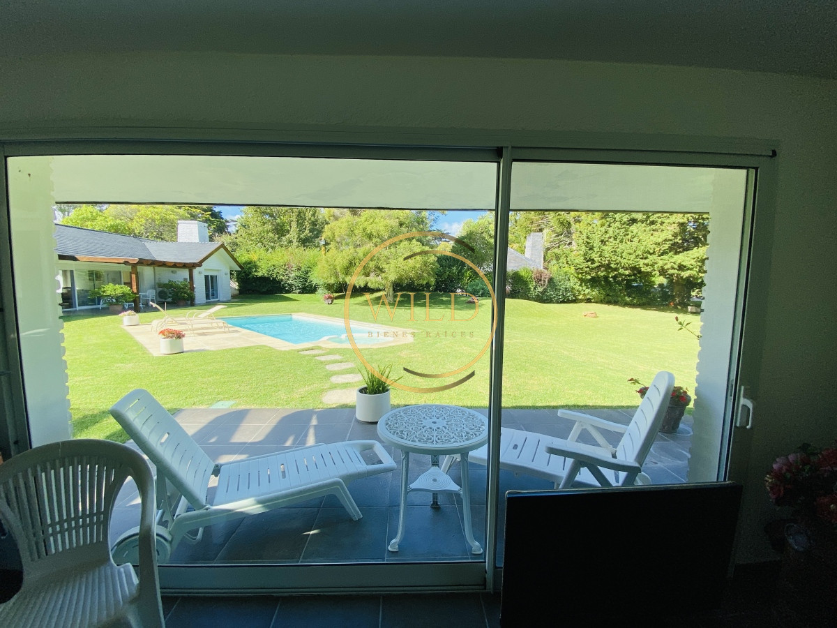Casa ID.1994 - Impecable Residencia en la mansa a pasos del mar