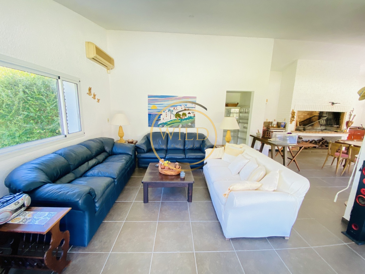 Casa ID.1994 - Impecable Residencia en la mansa a pasos del mar