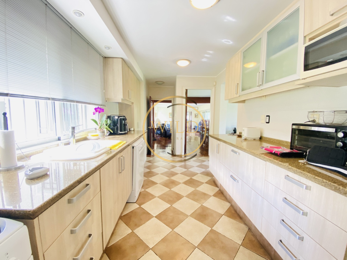 Casa ID.1994 - Impecable Residencia en la mansa a pasos del mar