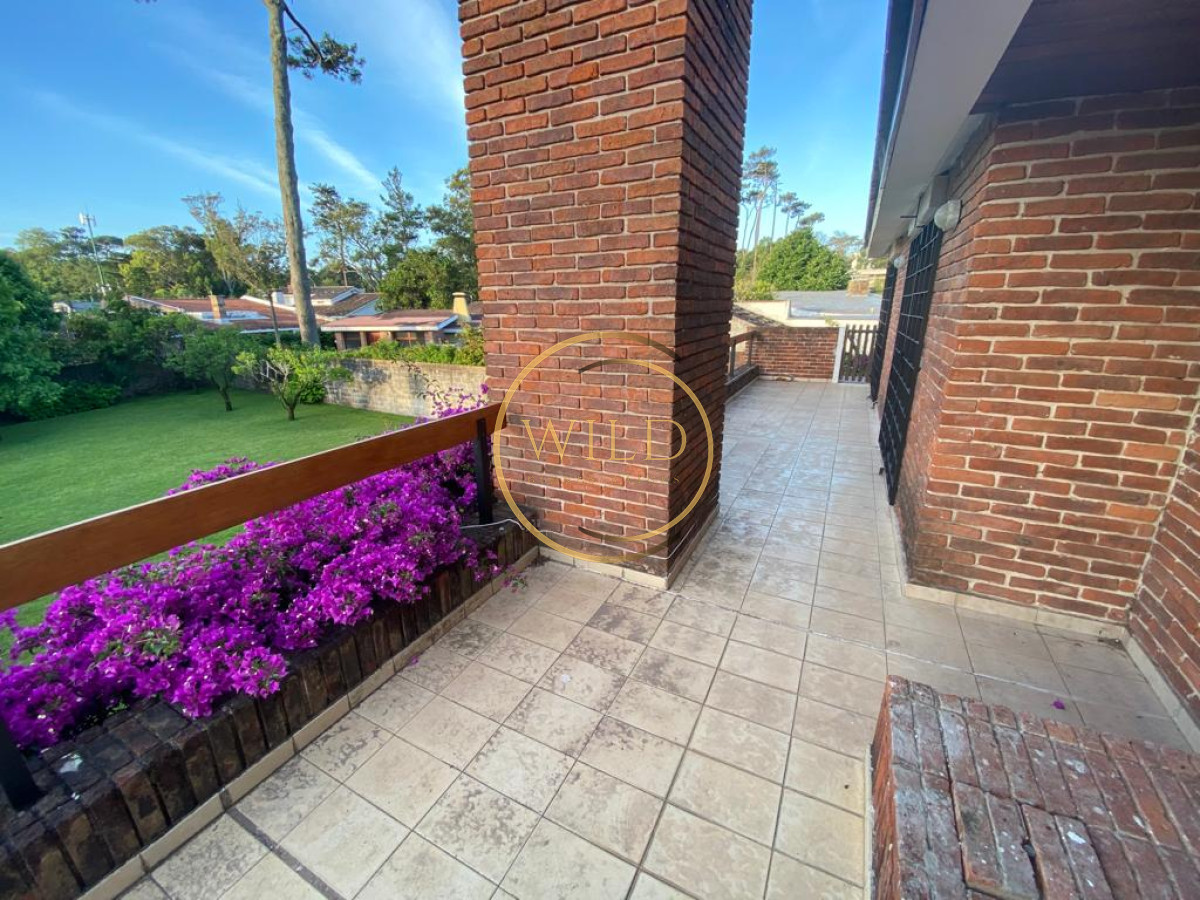 Casa ID.1495 - Venta Preciosa casa en paradas a metros del mar 3 dormitorios
