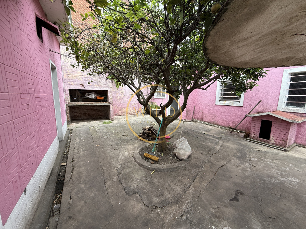 Casa ID.2215 - Casa en venta centro Maldonado