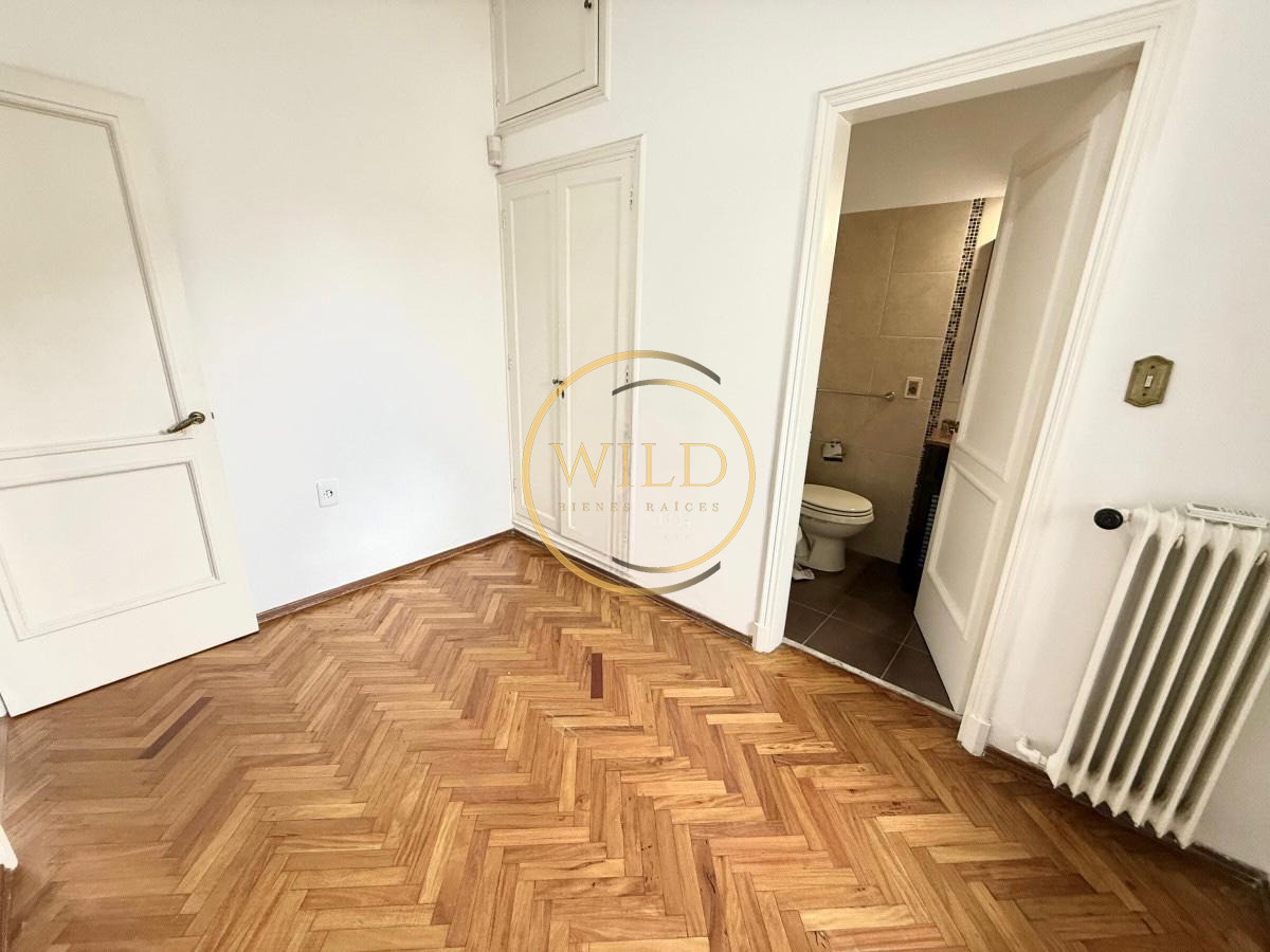 Casa ID.5797 - Venta en Carrasco Montevideo importante residencia