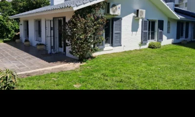 Venta Casa en mansa 3 dormitorios a pasos de la playa