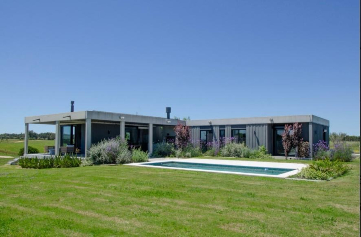 VENTA oportunidad casa en  barrio cerrado a minutos de José Ignacio