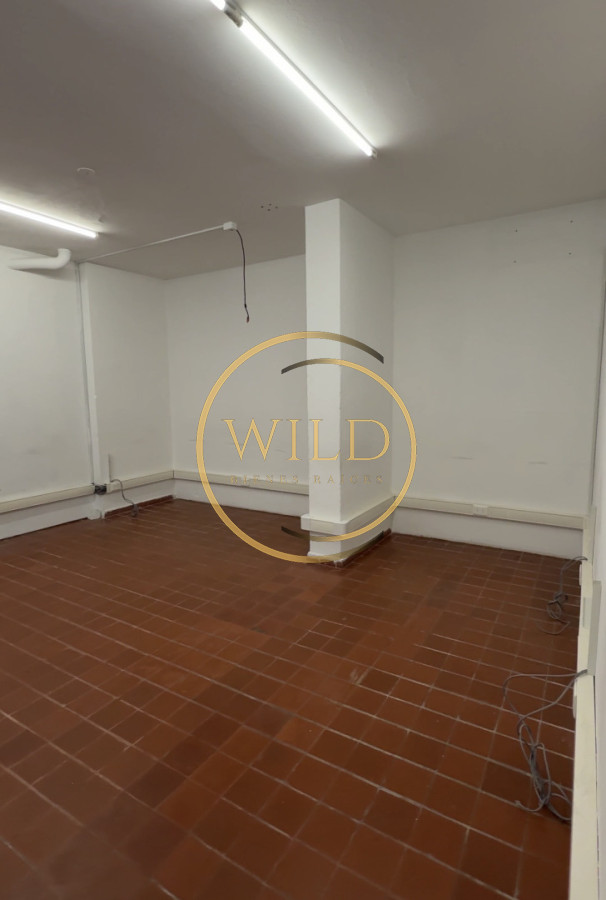 Local Comercial ID.5715 - Alquiler Local en Maldonado centro 110 mts