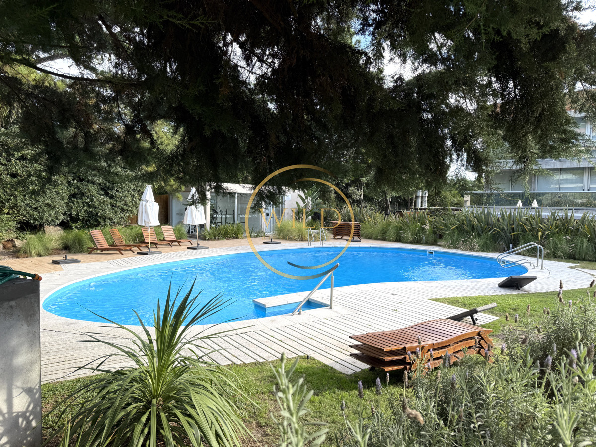 Apartamento ID.2338 - Hermoso apartamento en venta de 2 dormitorios 2 baños en Playa Mansa