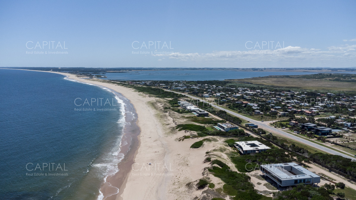 Terreno ID.39103 - Excelente lote en venta en La Juanita a 200 metros del mar