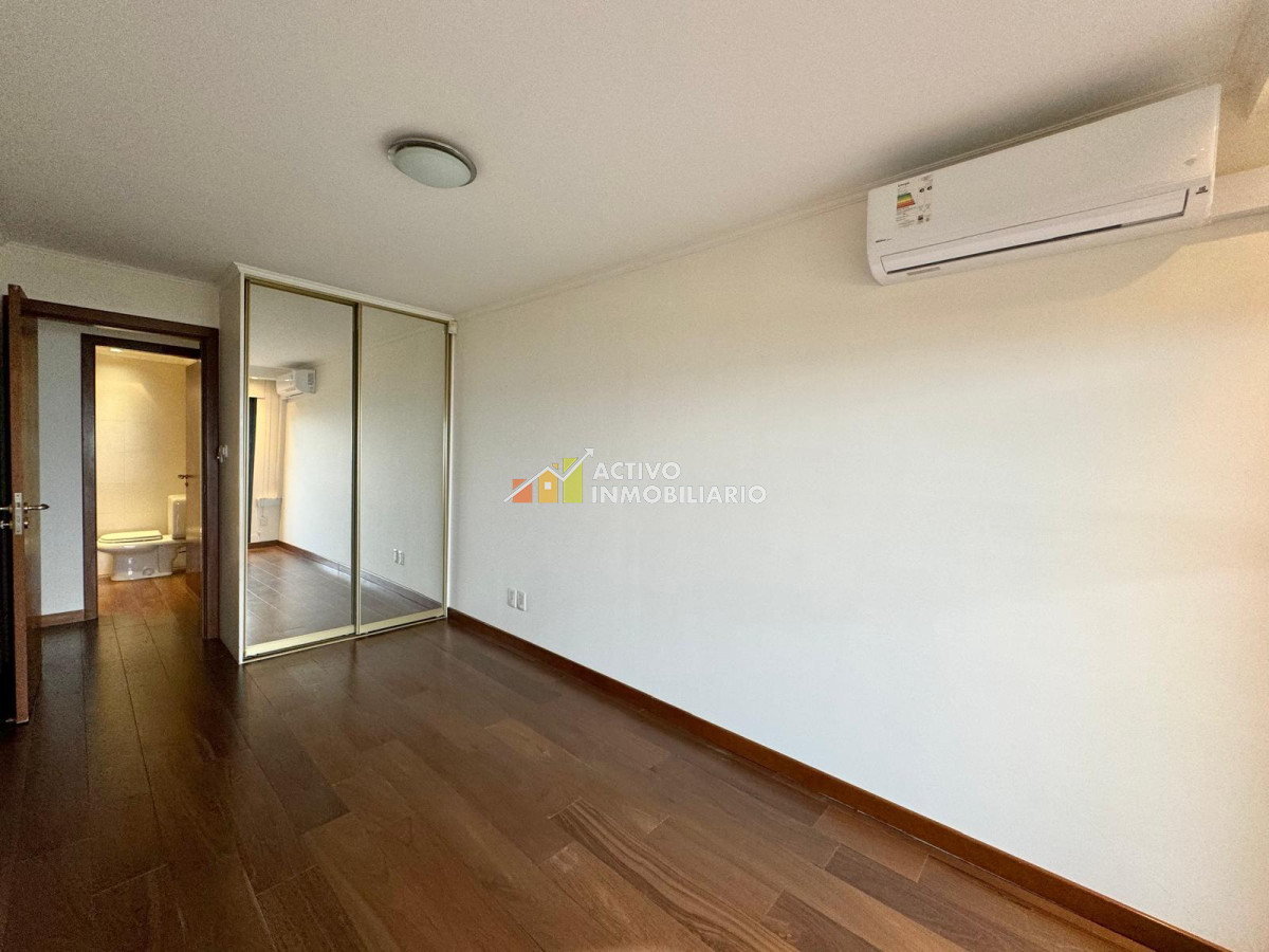 Apartamento ID.260 - Alquiler apartamento 3 dormitorios + garaje - Rambla Punta Carretas