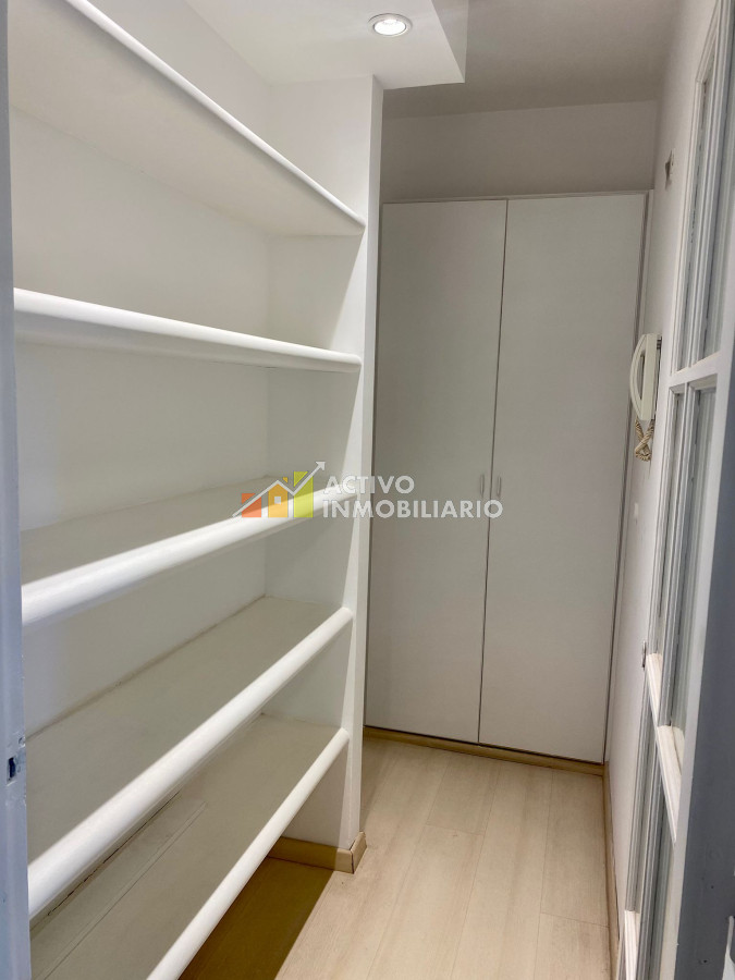 Apartamento ID.75 - Alquiler Exclente planta con vista al Golf ! Amueblado contrato anual